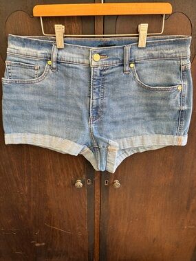 Express Light Blue Denim Cuffed Jean Shorts DHR Sz 10